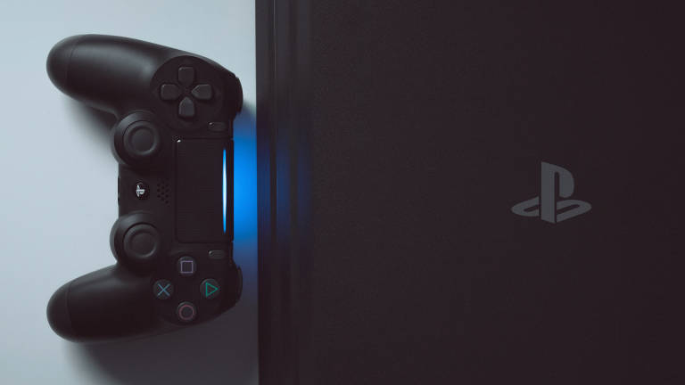 Prezzo di PS5, analista di mercato: «Sony potrebbe vendere in perdita nei primi tempi»