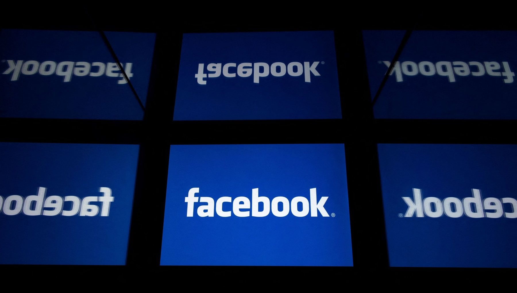 Social network, Consiglio di Stato bacchetta Facebook: “Non è gratis: chi si iscrive paga fornendo i suoi dati personali”