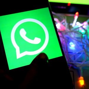 Trasferire le chat di WhatsApp da un telefono all’altro: come si fa e come si farà